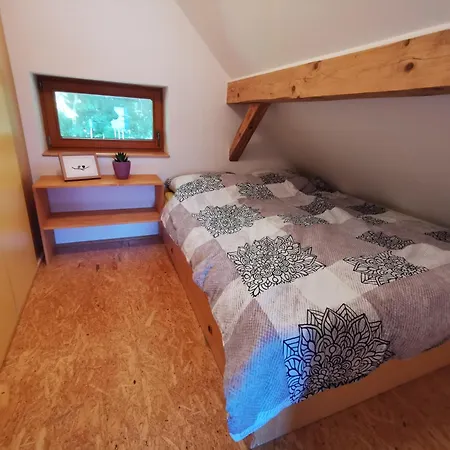 Kajza Kolovrat Tatil Evi